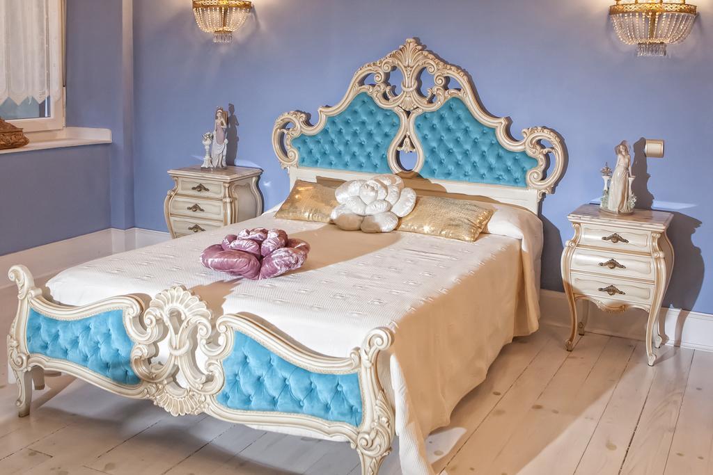 Hostal Boutique Puerta Del Sol Торрелавега Экстерьер фото