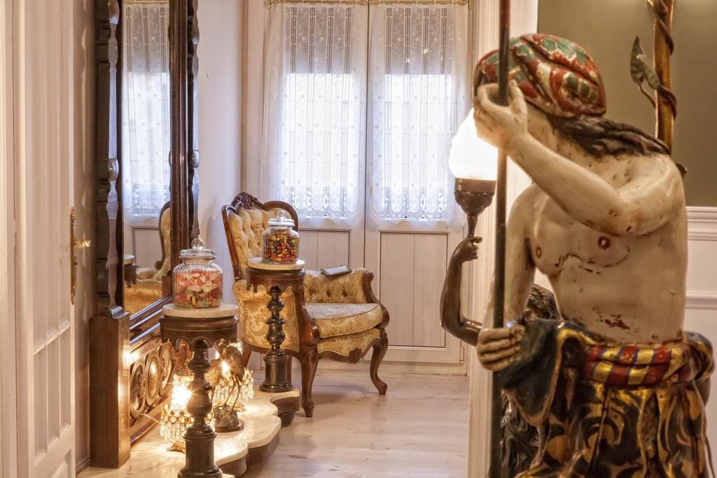 Hostal Boutique Puerta Del Sol Торрелавега Экстерьер фото